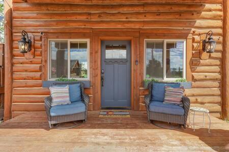 Cabin~Views~Heart Of Town~W&D~Fireplace~Kitchen Woodland Park Luaran gambar