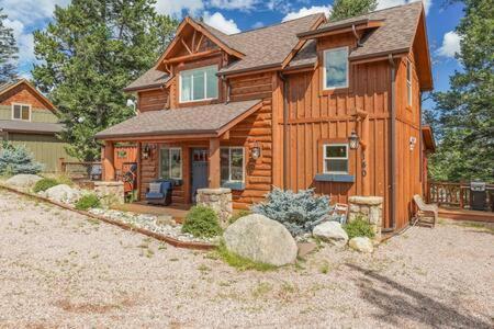 Cabin~Views~Heart Of Town~W&D~Fireplace~Kitchen Woodland Park Luaran gambar