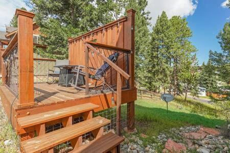 Cabin~Views~Heart Of Town~W&D~Fireplace~Kitchen Woodland Park Luaran gambar